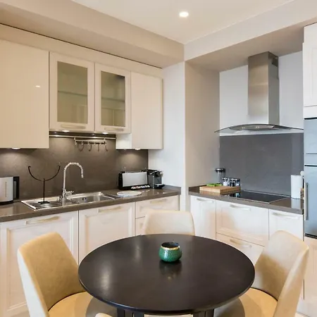 Ist Flats Serviced Apartments-emaar Sq Aparthotel