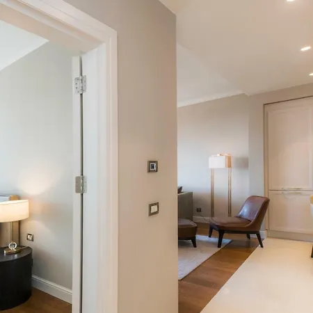 Aparthotel Ist Flats Serviced Apartments-emaar Sq