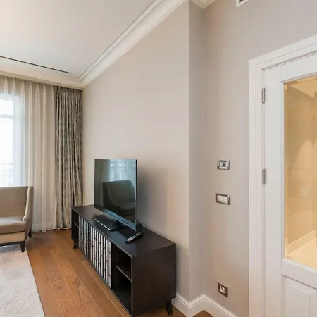 Ist Flats Serviced Apartments-emaar Sq Aparthotel