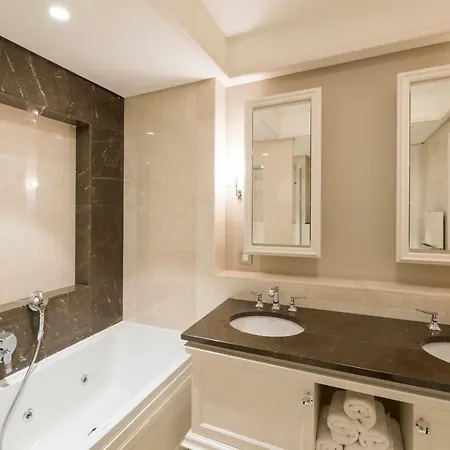 Ist Flats Serviced Apartments-emaar Sq Aparthotel